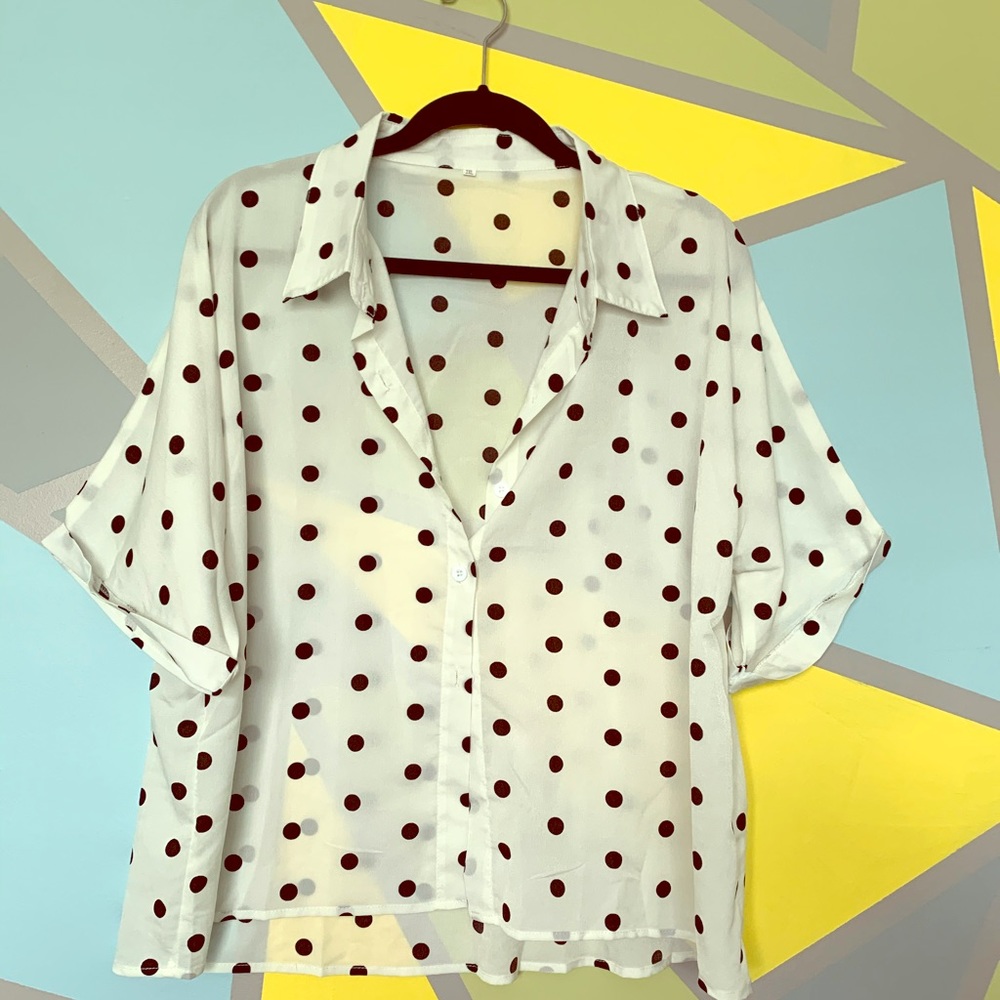 2X white polka dot blouse